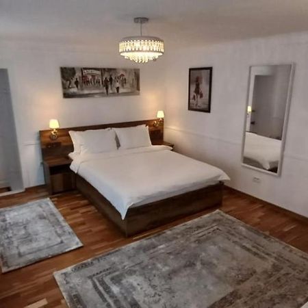 Five Rooms Braşov Exteriör bild
